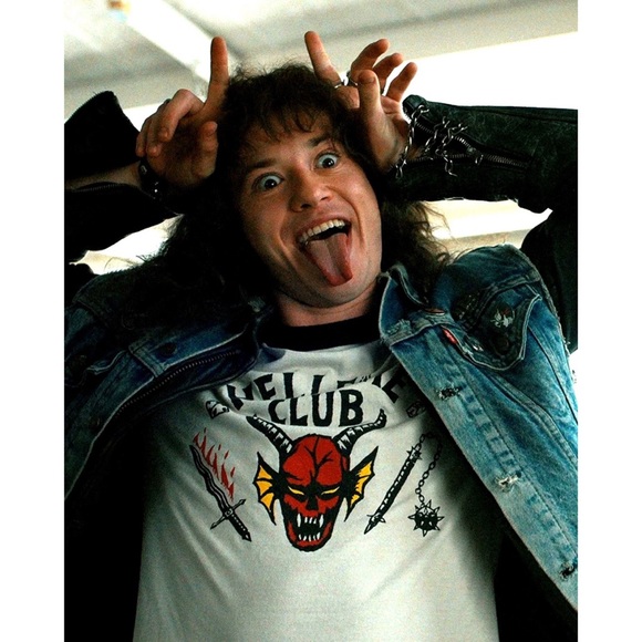 NWT Stranger Things The Hellfire Club Raglan Graphic Baseball Tee Tshirt - Picture 4 of 7